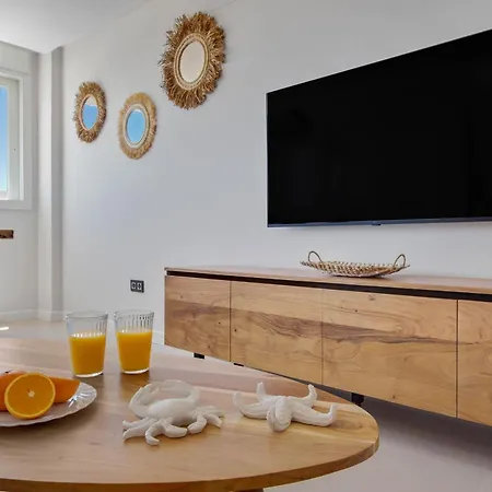 Apartment Moderno, Con Vistas Y Garaje A 100 Metros De La Playa *